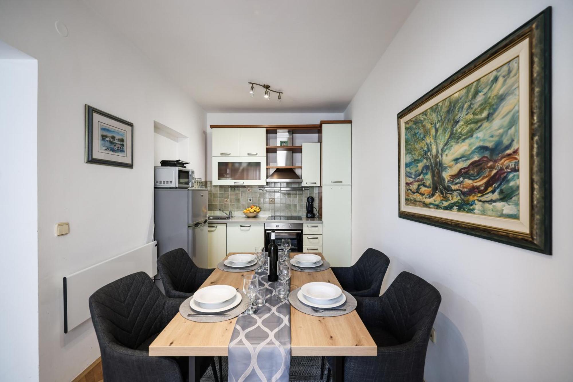 Elanda Downtown Apartament